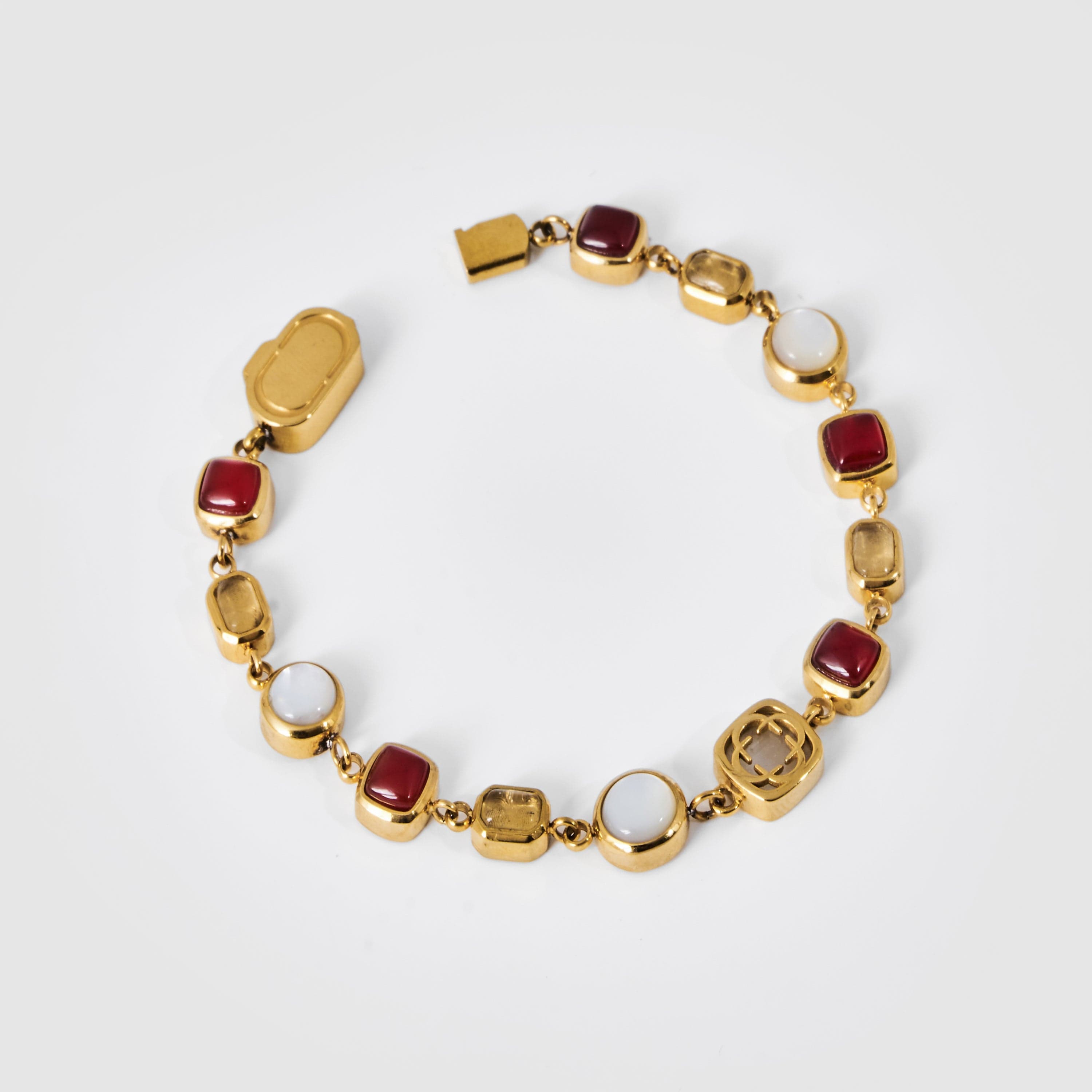 Red Crystal Gemstone Bracelet (Gold)