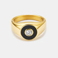 Onyx Round Gem Signet Ring (Gold)