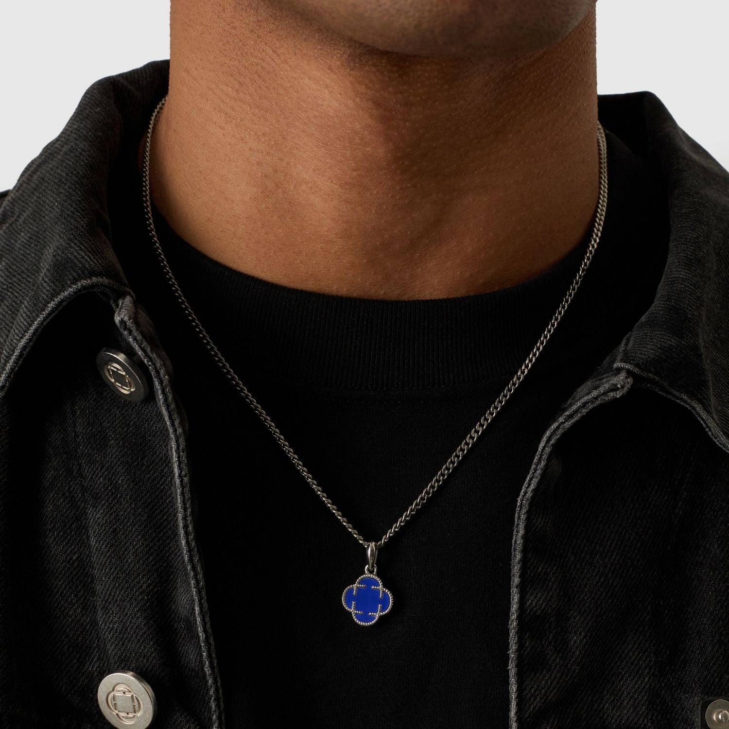 Blue Clover Stone Pendant (Silver)