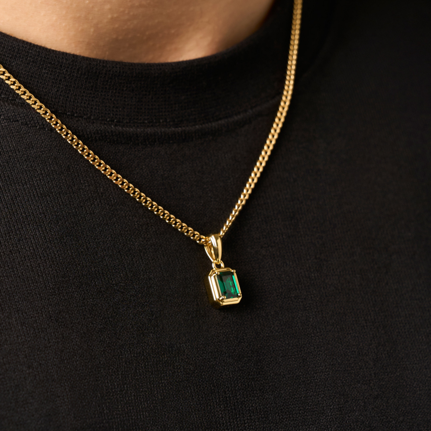 Emerald Stone Rectangle (Gold)