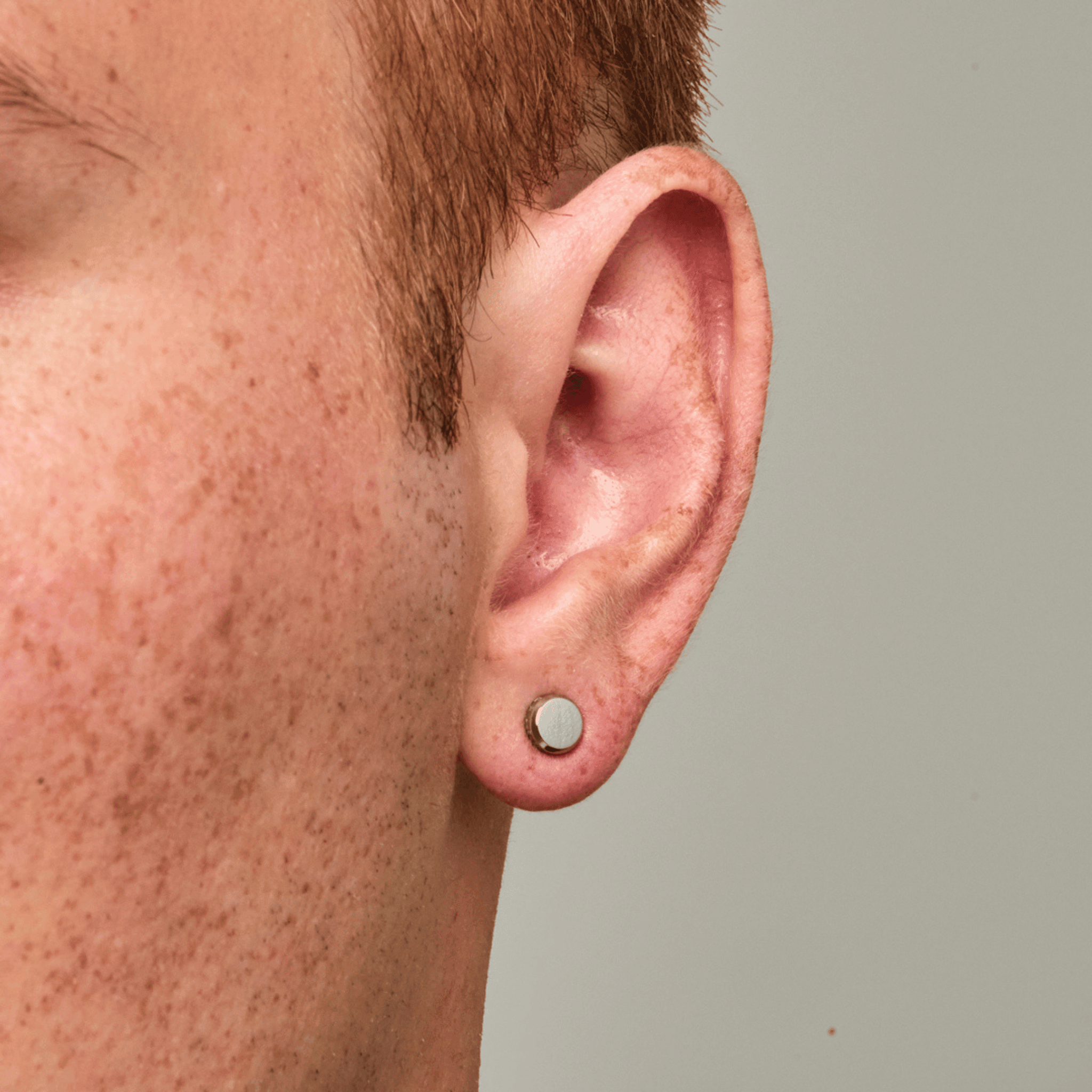 Round Stud Earring (Silver)
