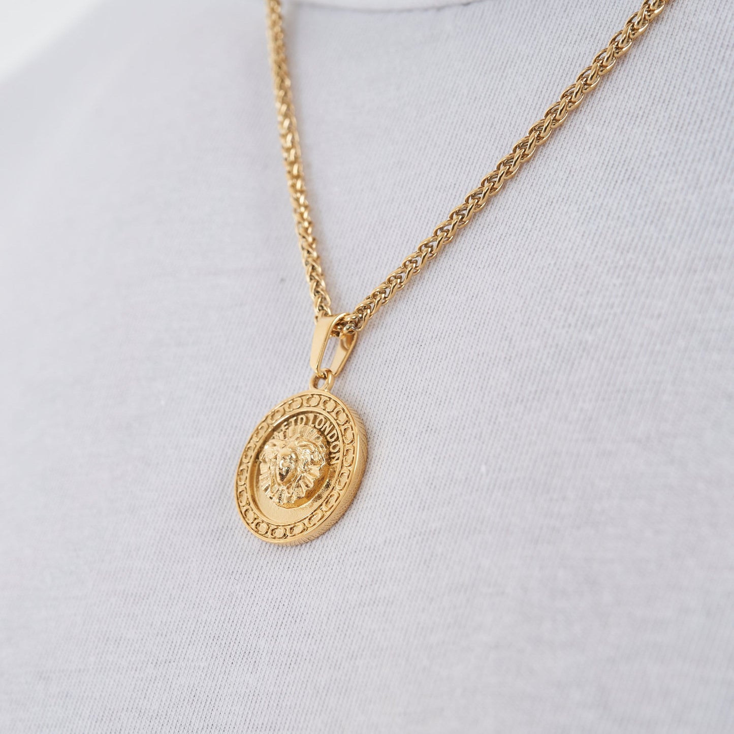 Medusa (Gold)