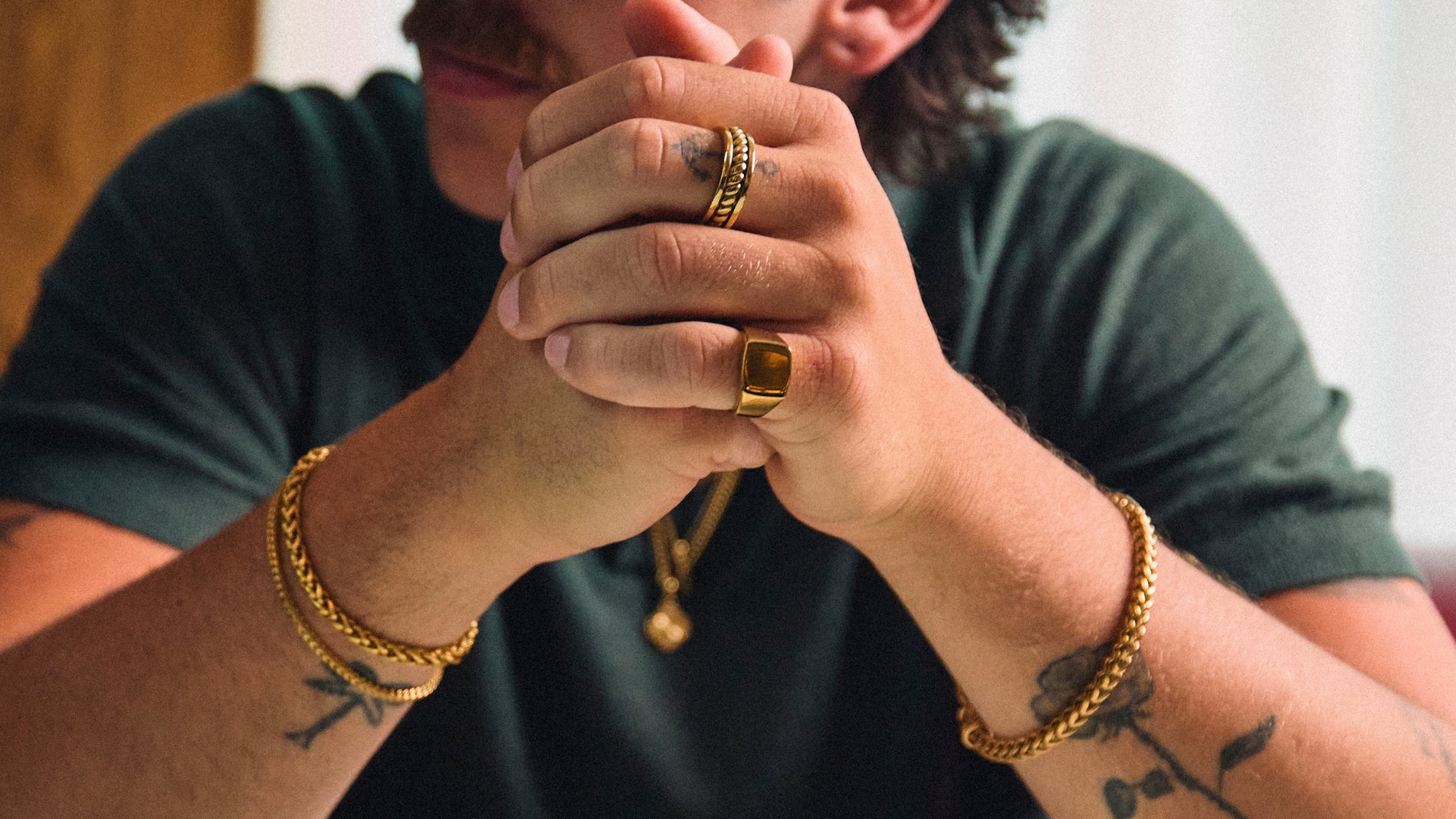 What Does a Pinky Ring Mean on a Man?