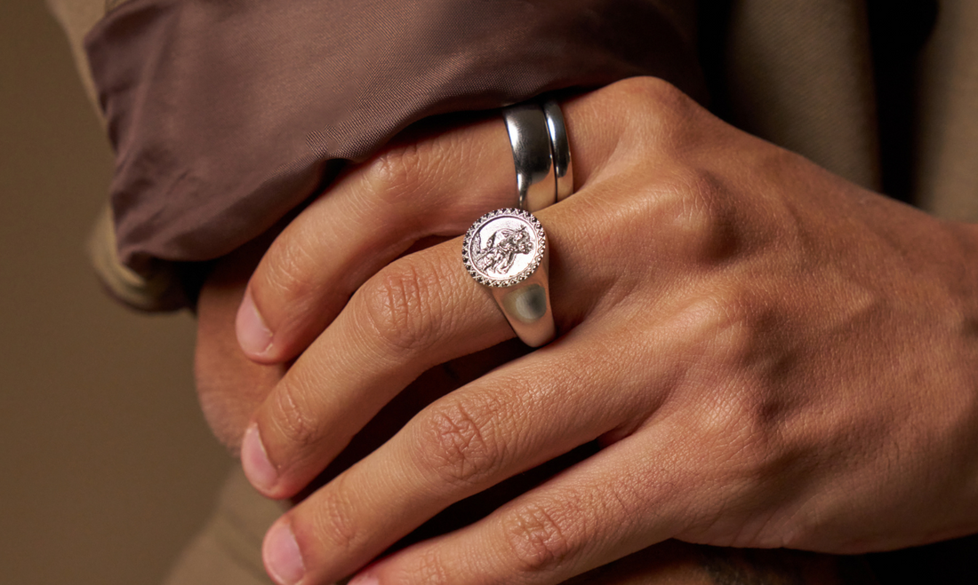 Tungsten or Titanium Wedding Bands: Which is Better?