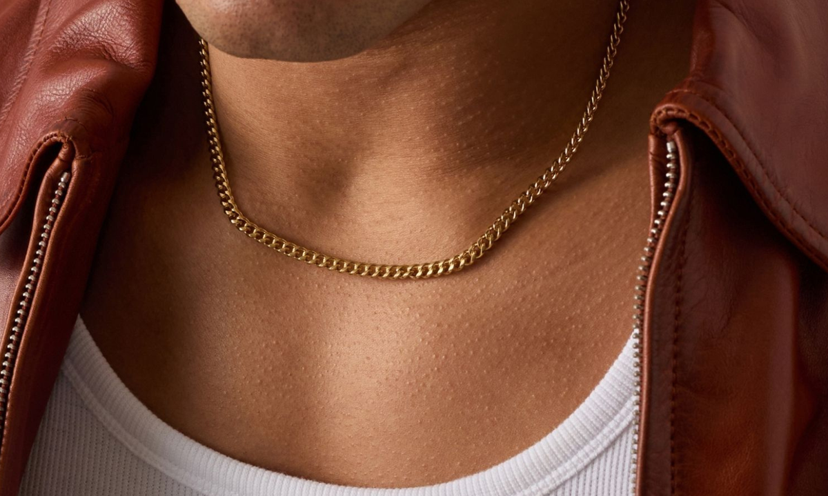Why Does Jewellery Turn Your Skin Green? How to Stop It