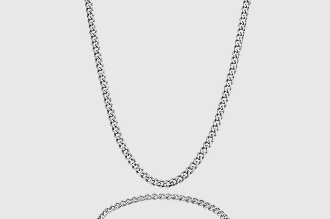 White Gold vs. Silver: What's the Difference?