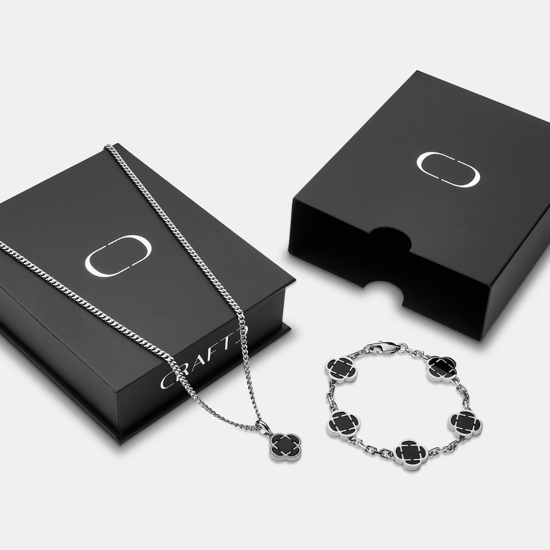 Onyx Clover Pendant Gift Set (Silver)