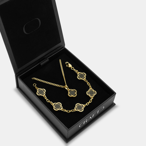 Onyx Clover Pendant Gift Set (Gold)
