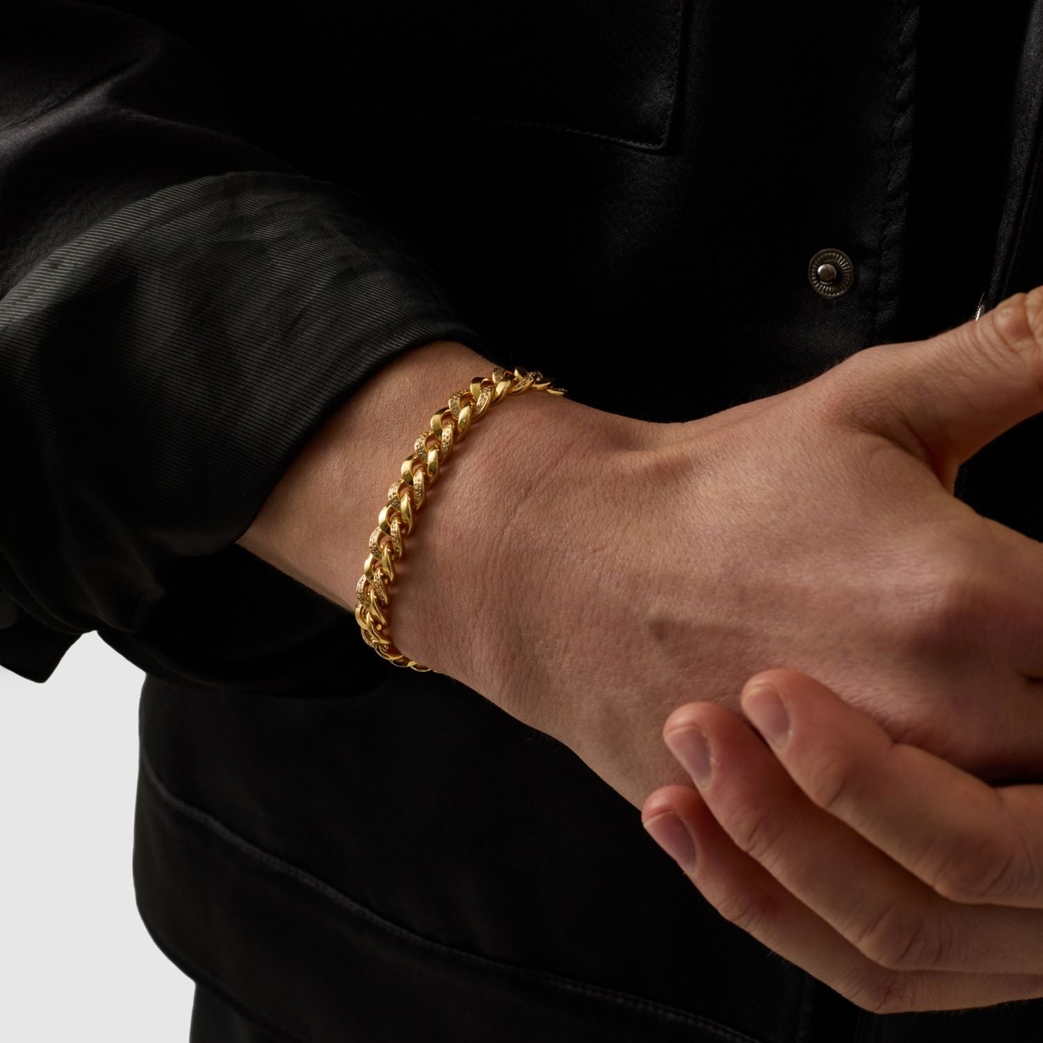 Half Iced Cuban Bracelet (Gold) 8mm