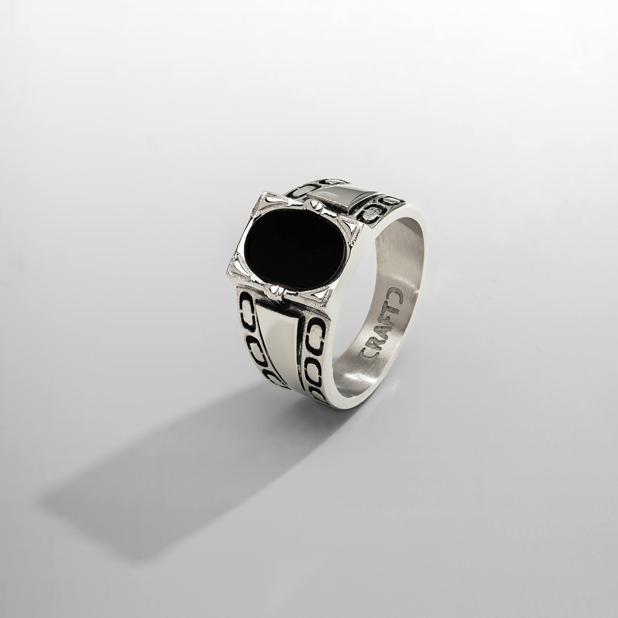 Antique Ring (Silver)