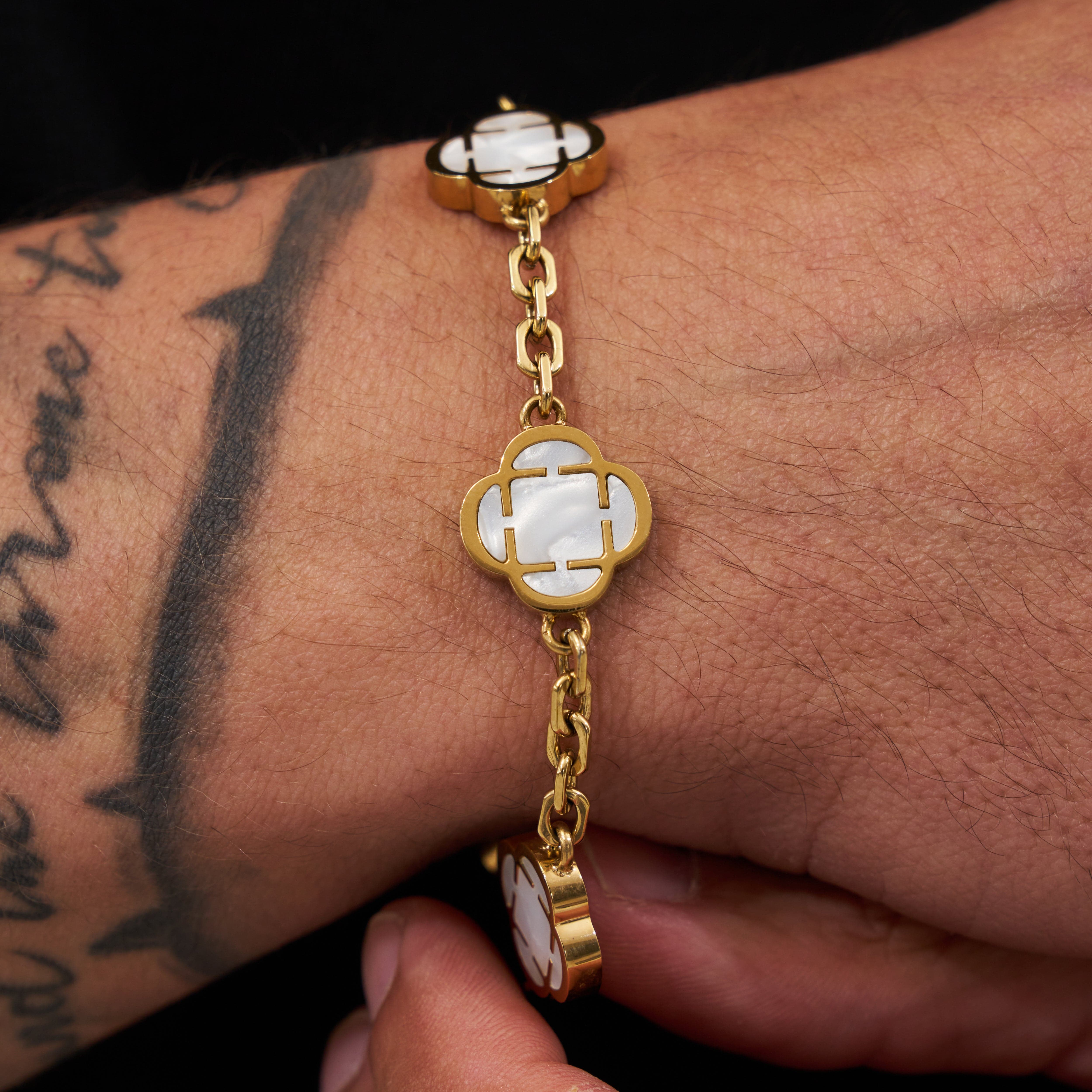 White Clover Stone Bracelet (Gold)