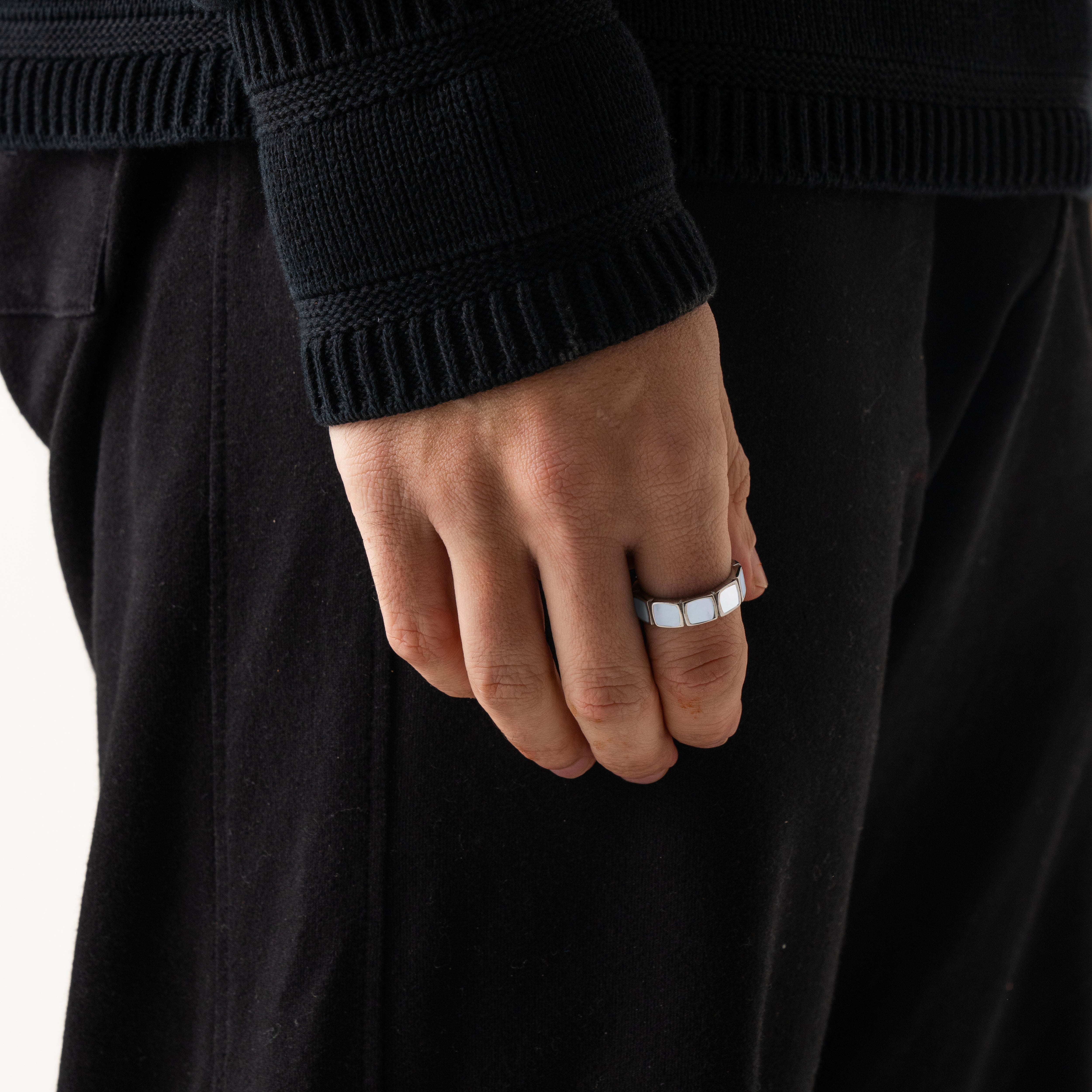 White Stone Band Ring (Silver)