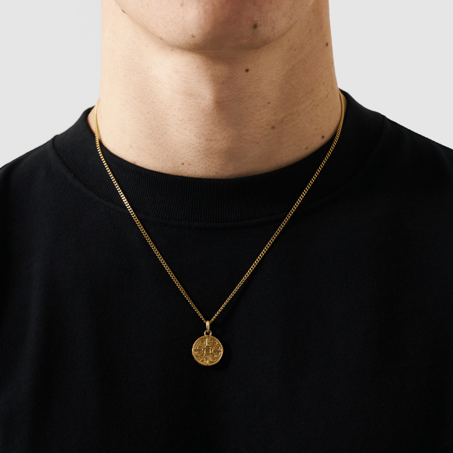 Virtues Pendant (Gold)