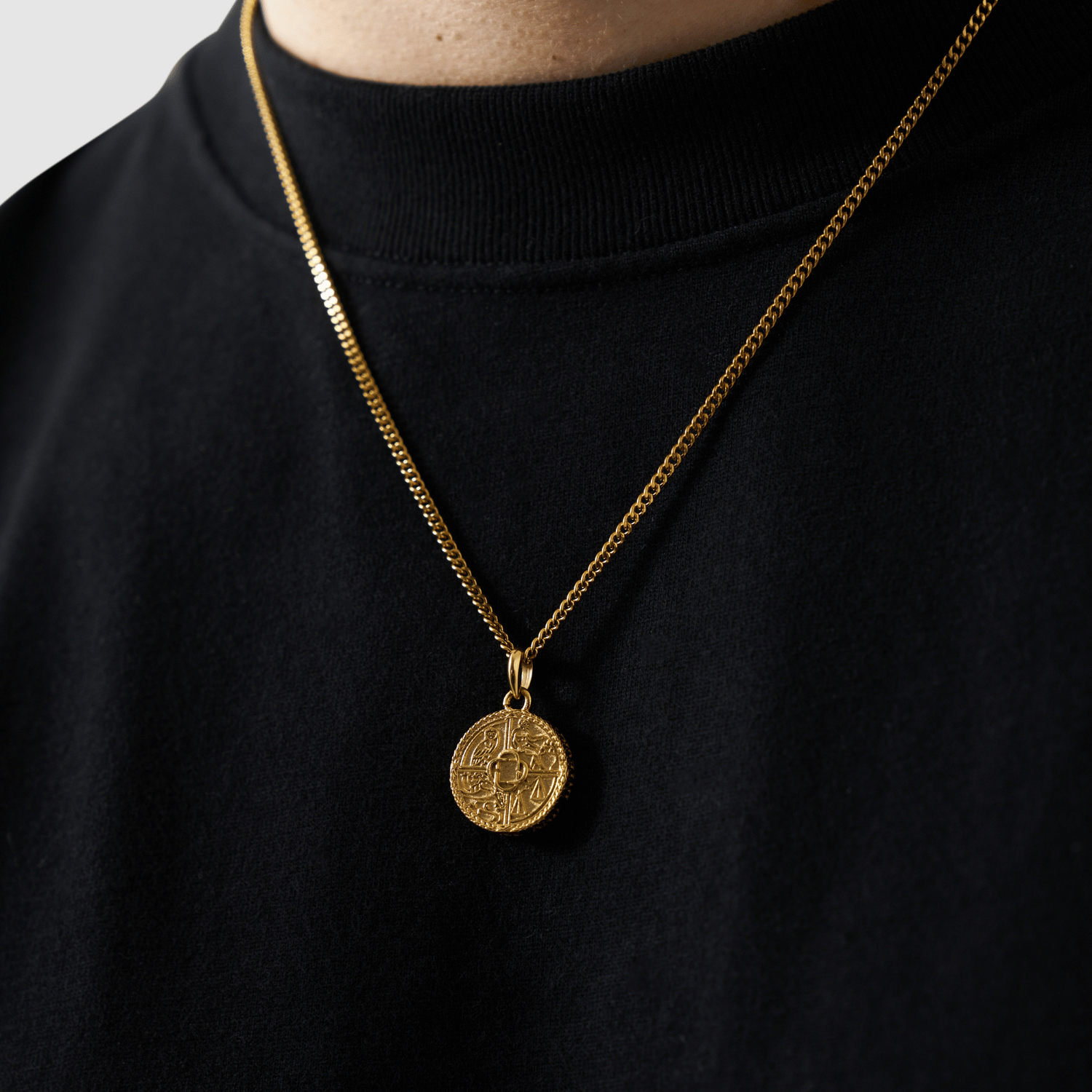 Virtues Pendant (Gold)