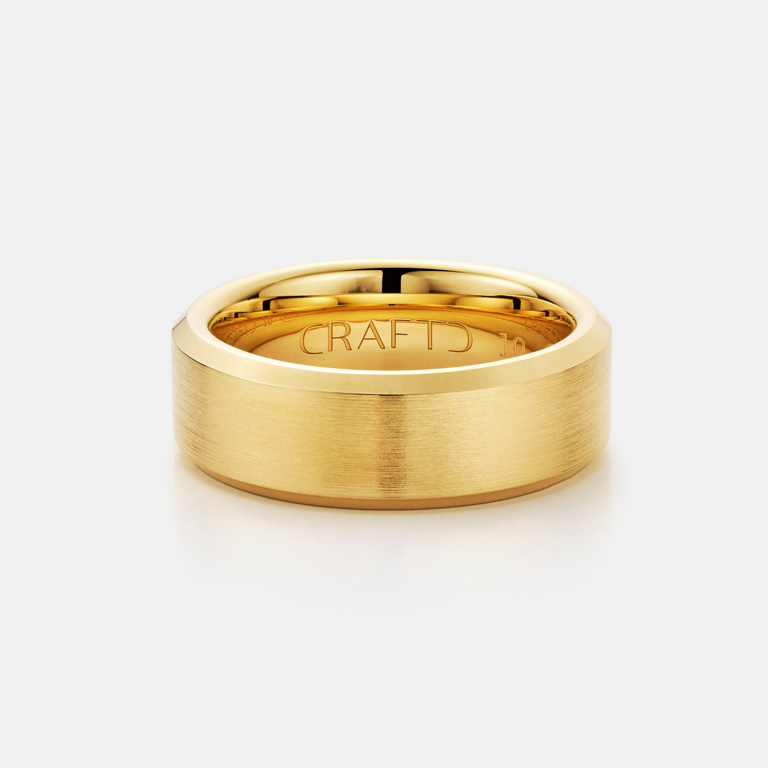 Bevelled Ring (18ct Gold) 8mm