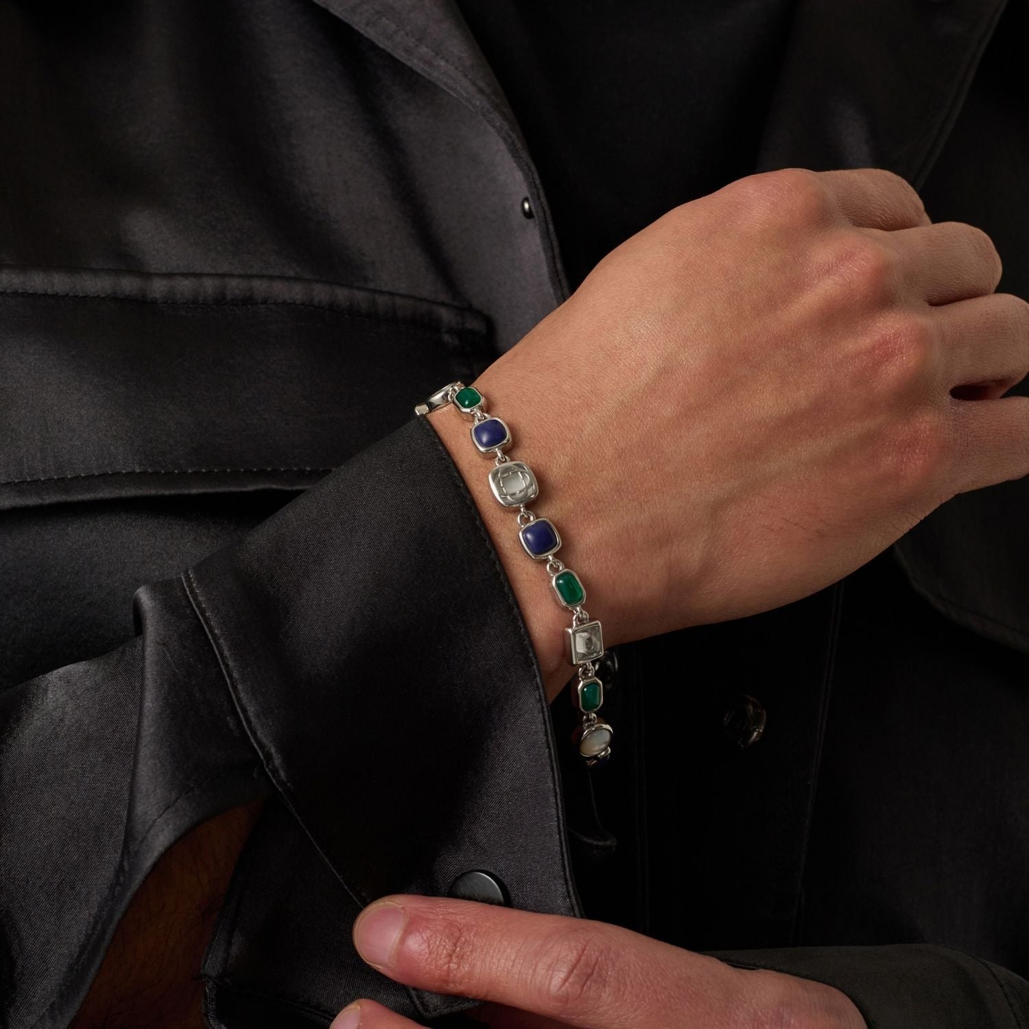 Blue Crystal Gemstone Bracelet (Silver)