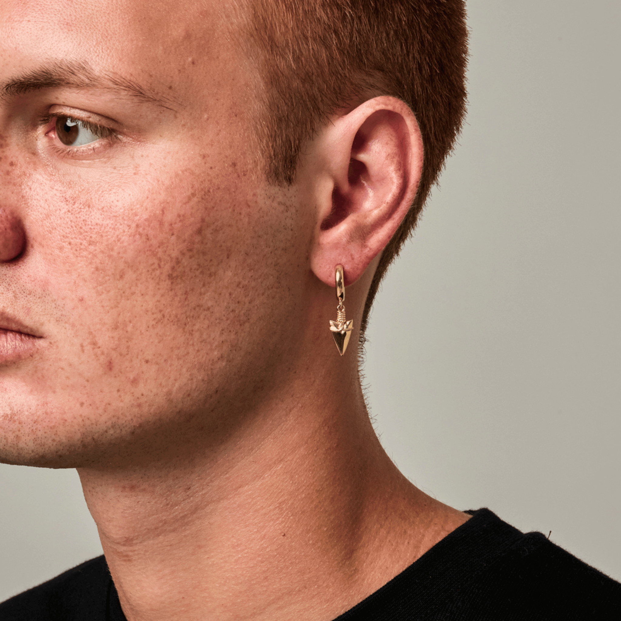 Arrow Earring (Gold)