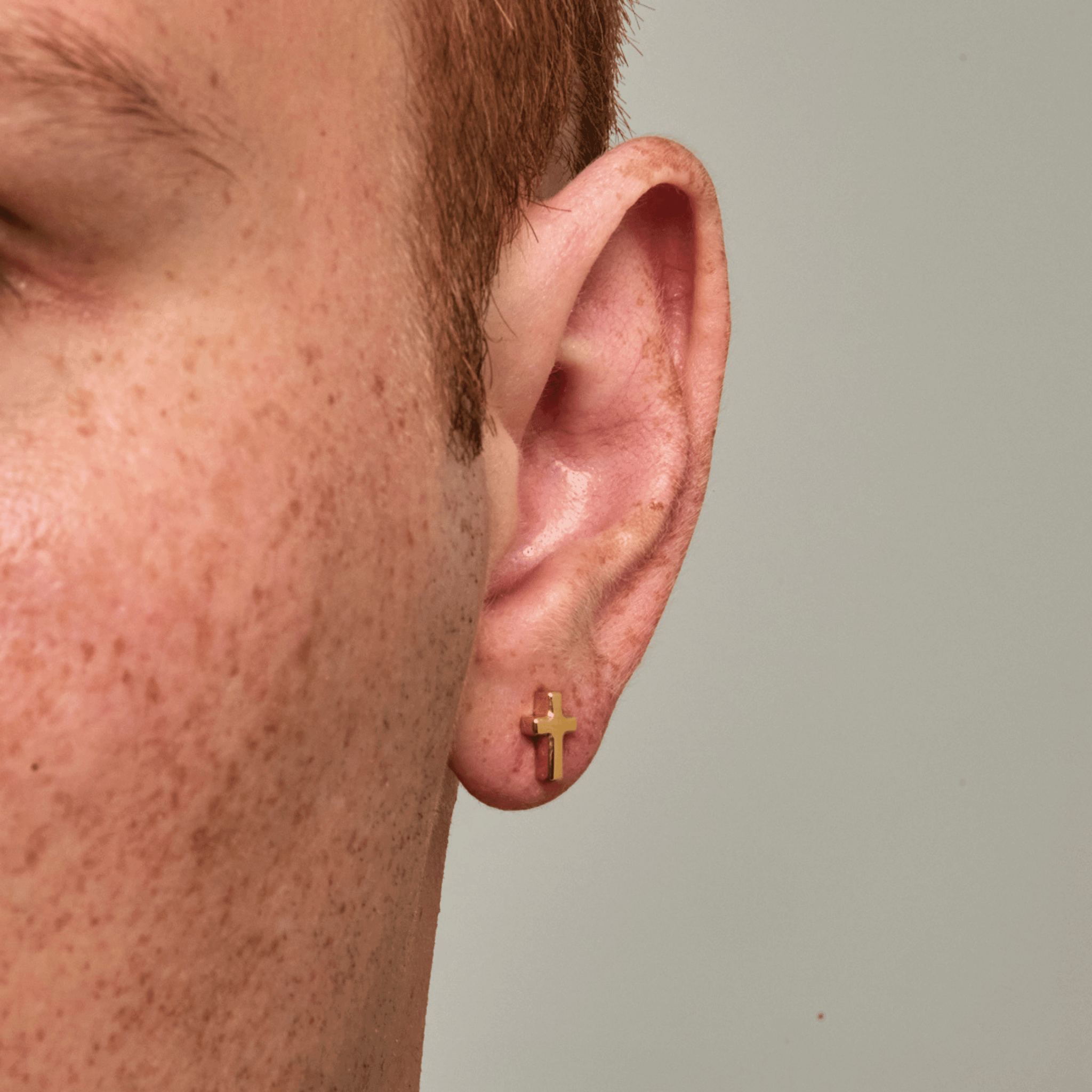 Cross Stud Earring (Gold)