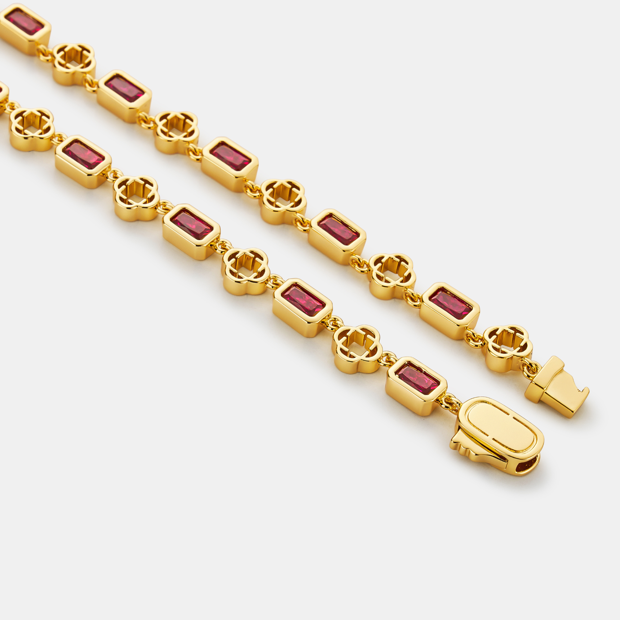 Red Gemstone Clover Necklace (Gold)