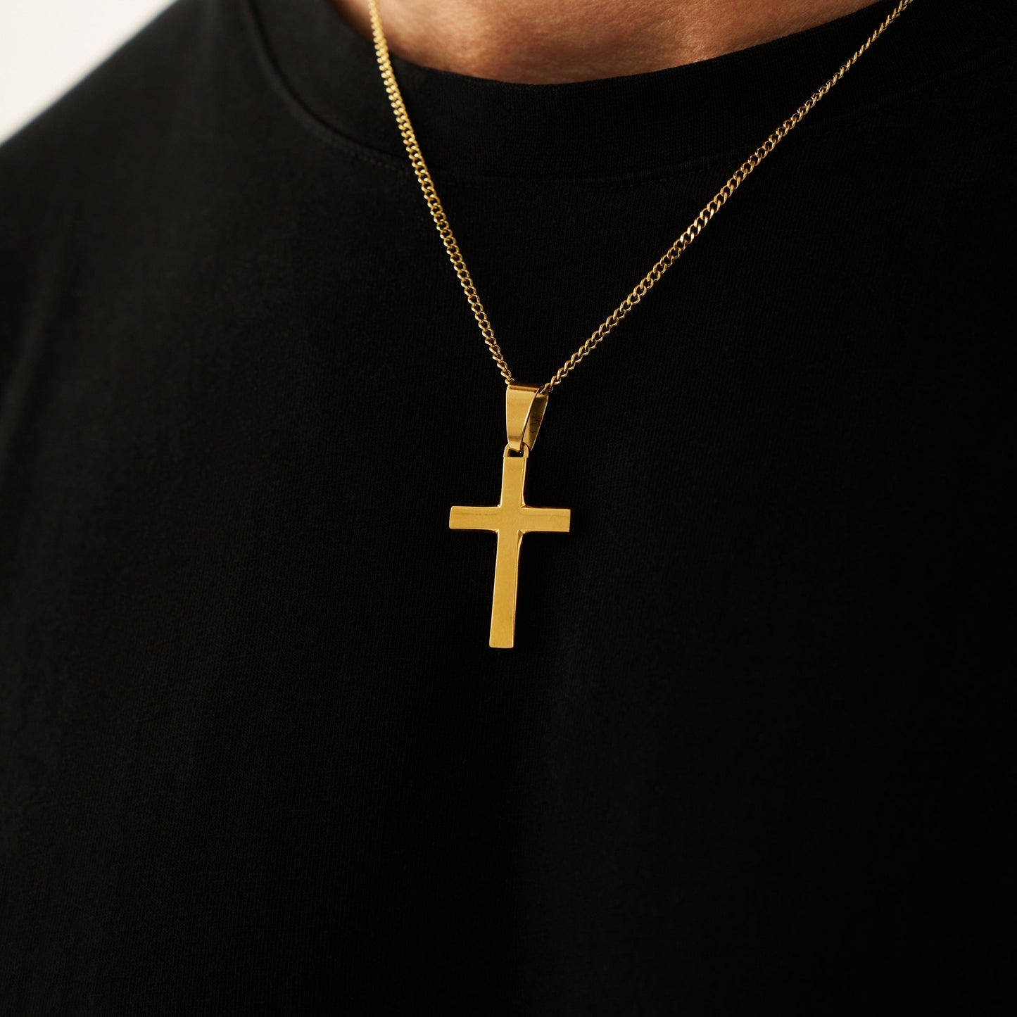 Latin Cross Pendant (Gold)