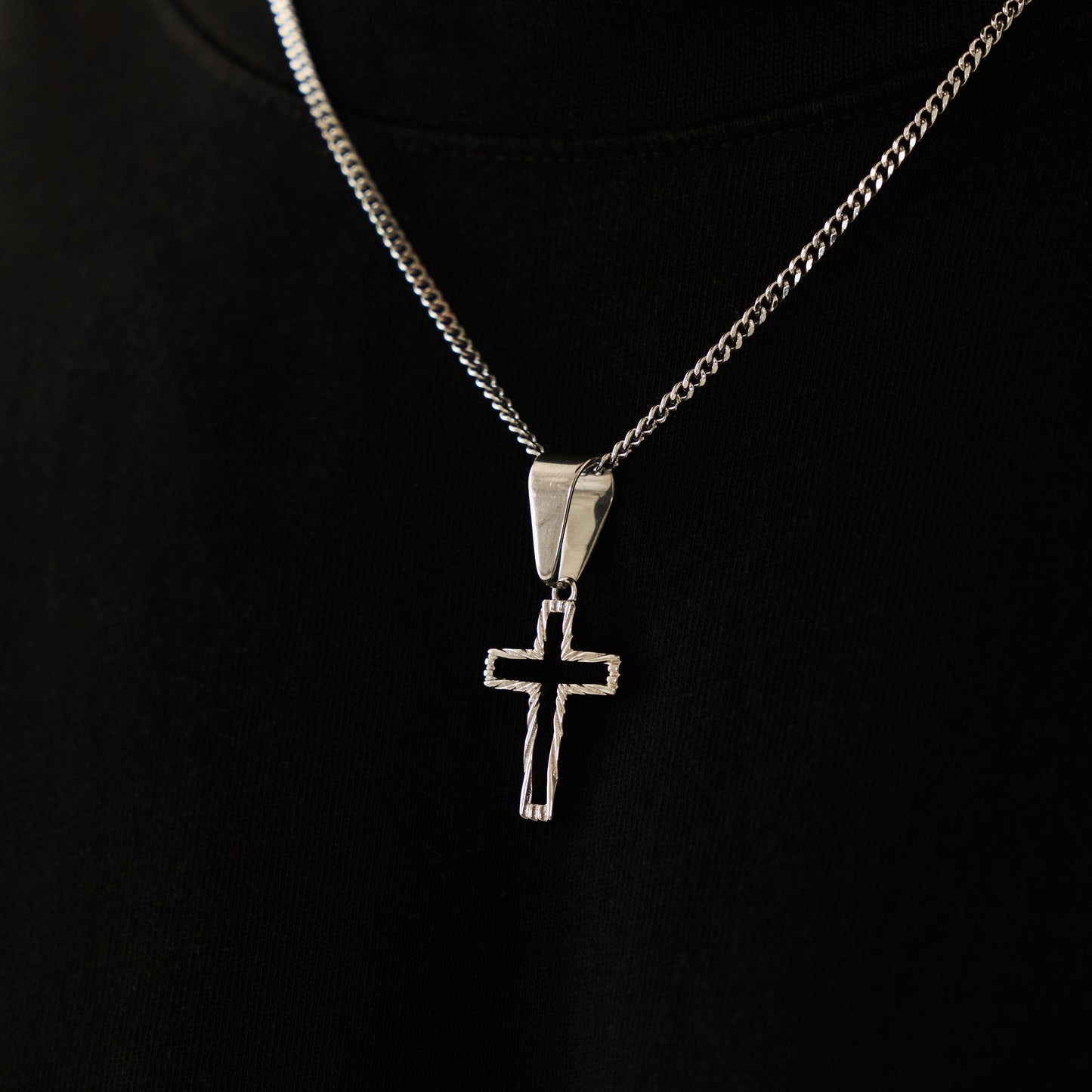 Hollow Cross Pendant (Silver)